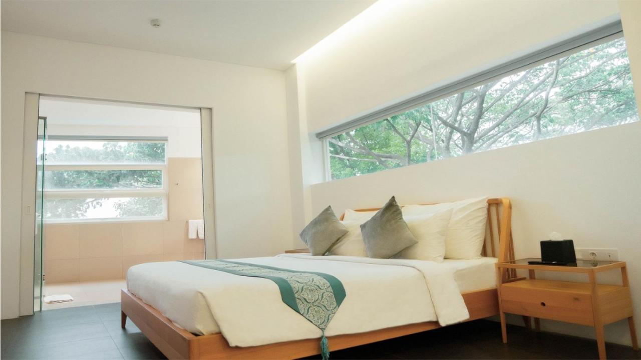 K Gallery Hotel Pasuruan Eksteriør billede